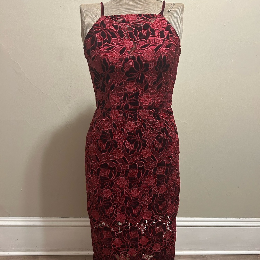 Elegant Red Lace Dress